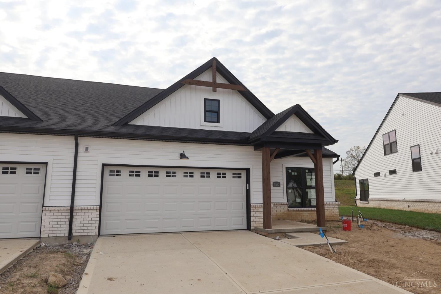 5592 Birch Court 9765