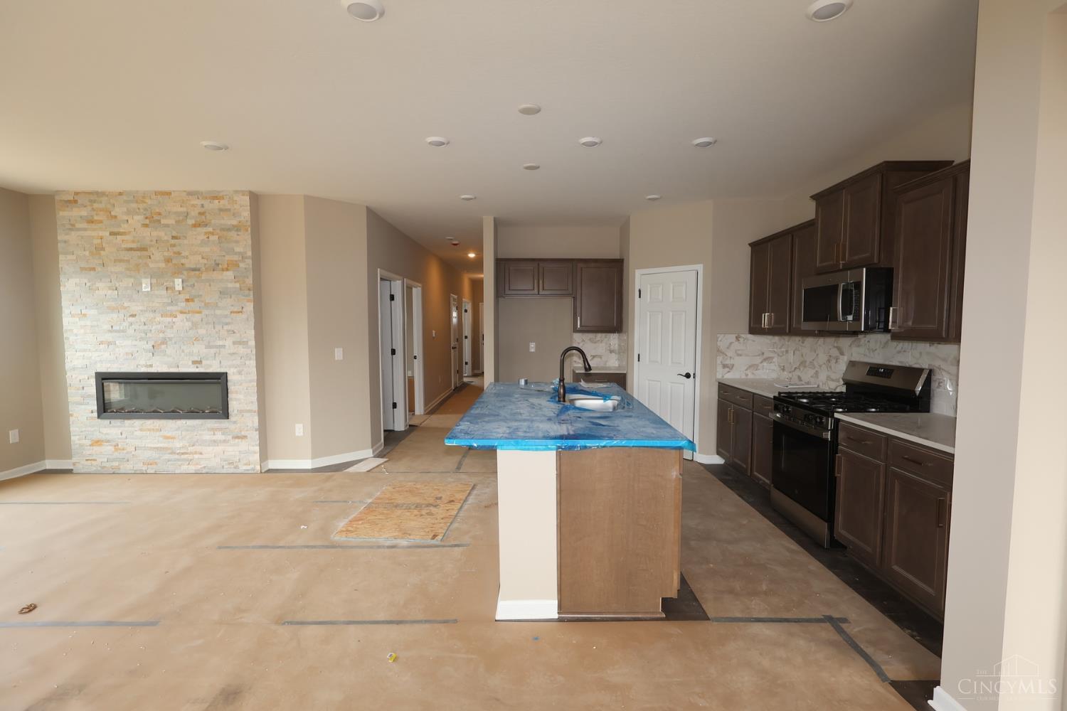 5592 Birch Court 9765