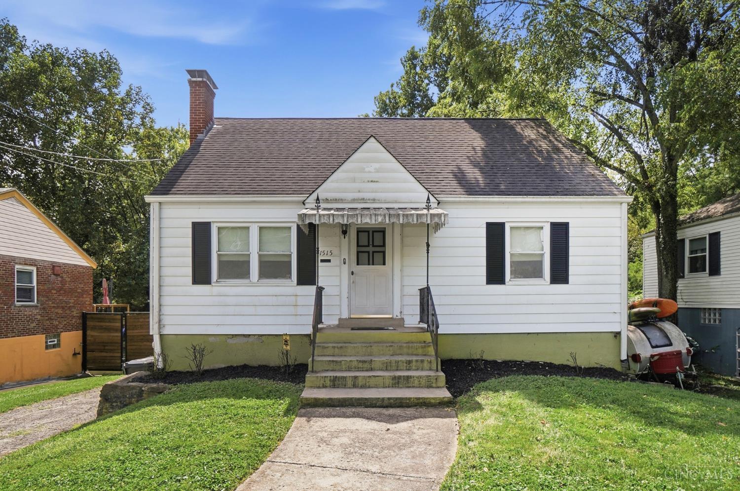 1515 Spring Lawn Avenue