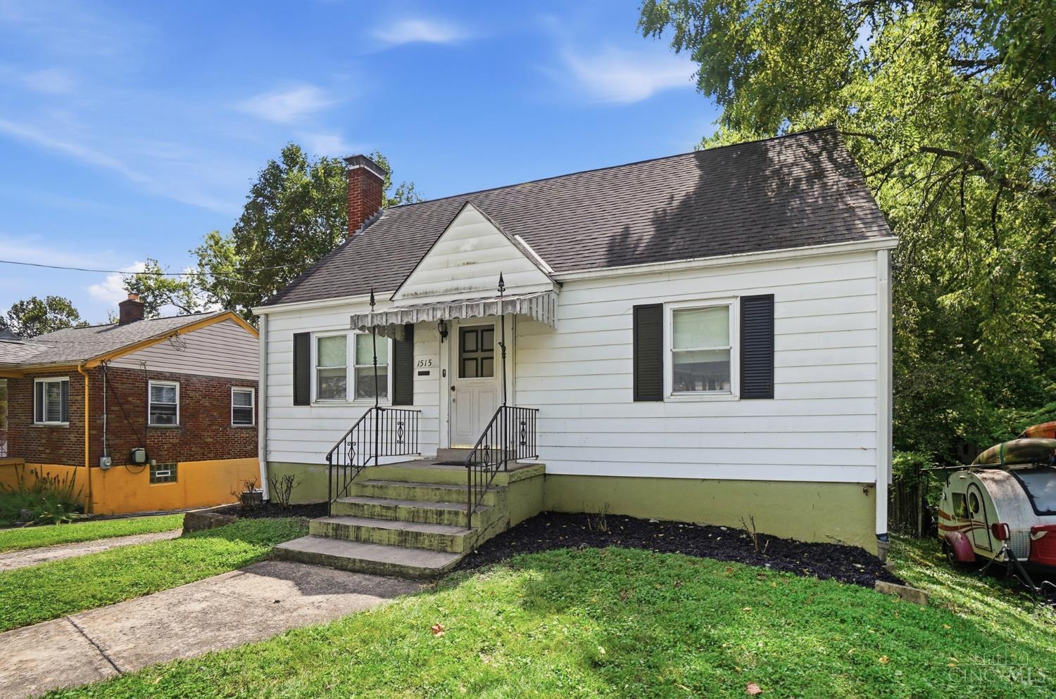 1515 Spring Lawn Avenue