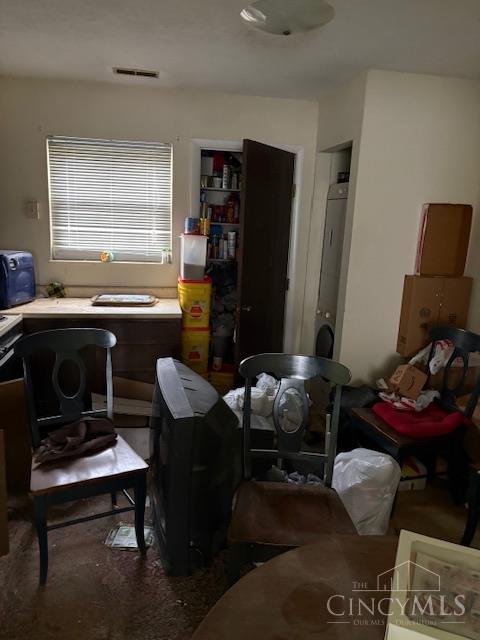 1948 Chaucer Drive A