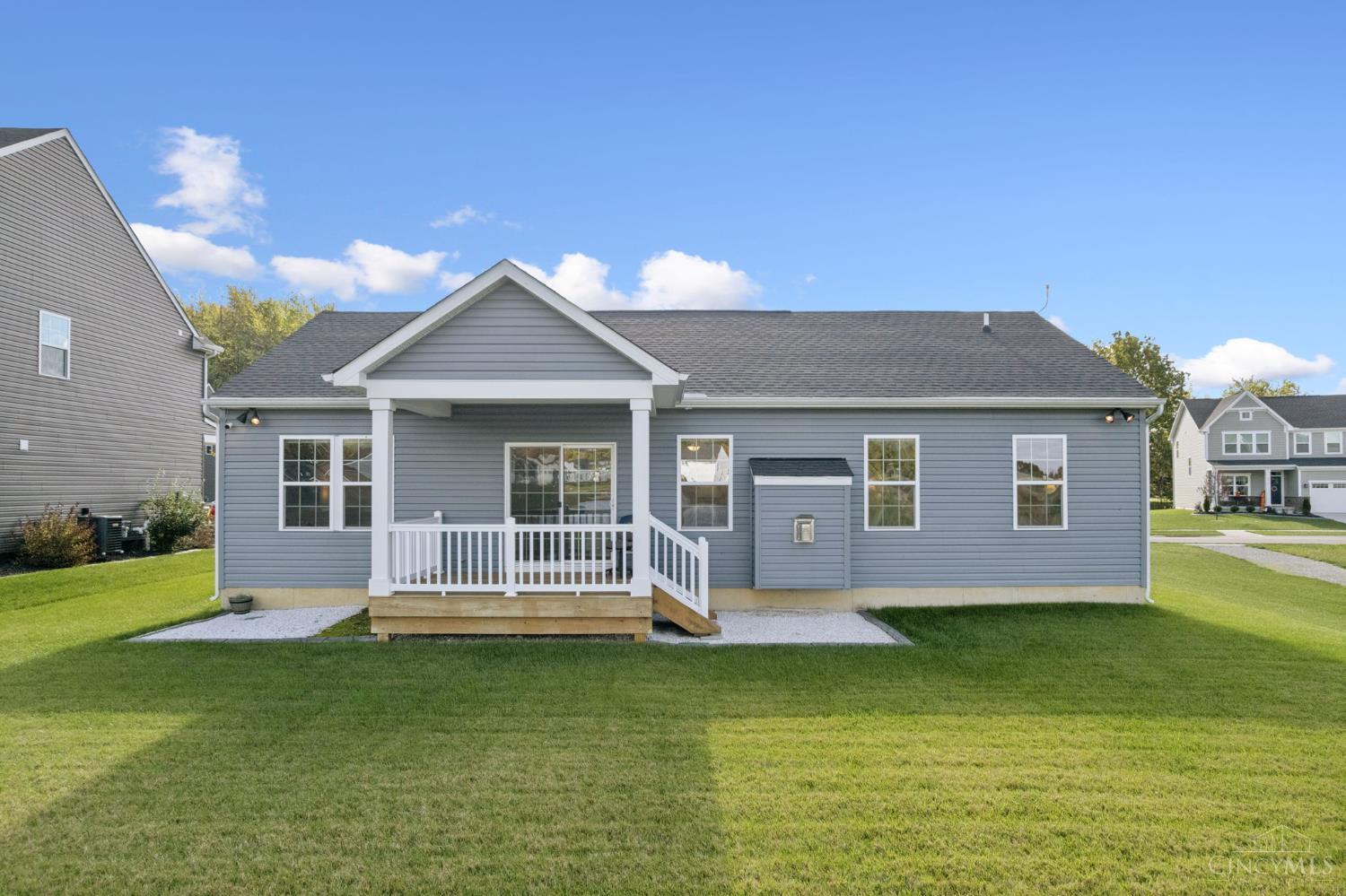 2472 Streamside Drive