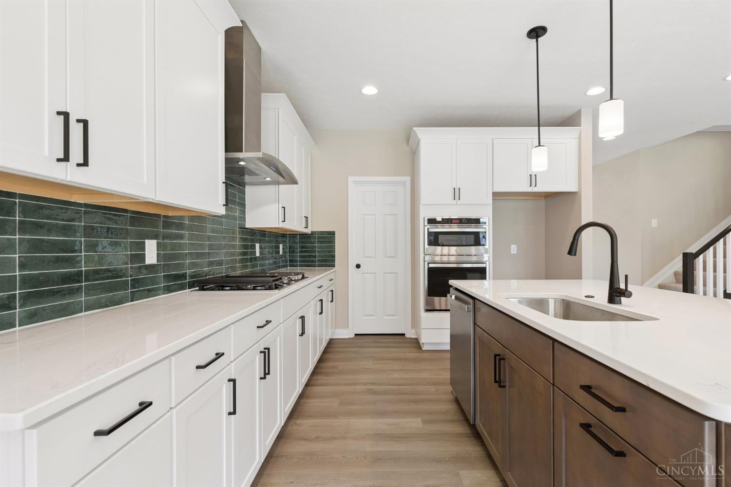 240 Tilly Court 0005