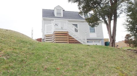 Apartment For Sale - 1527 Dana Avenue<br/> Cincinnati, OH 45207