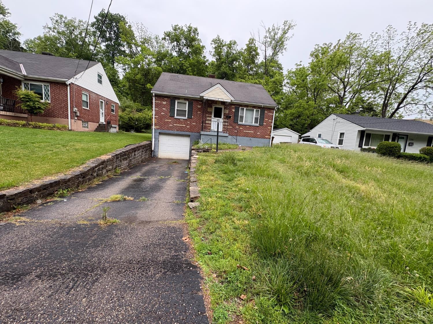 218 Ridgeway Road