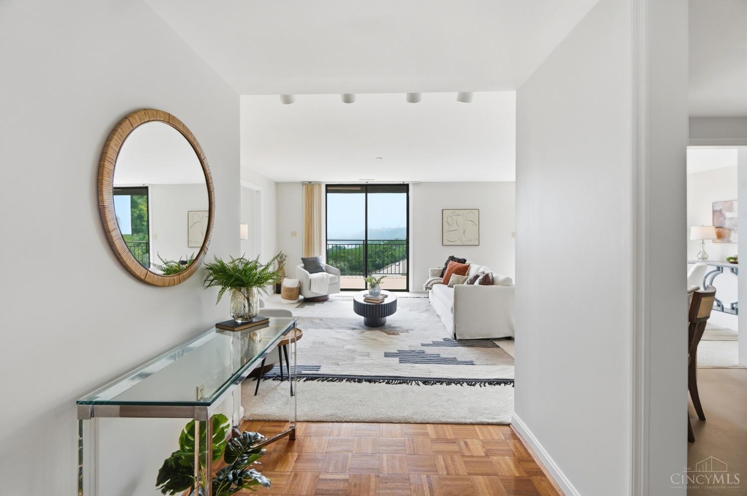 415 Bond Place 4C