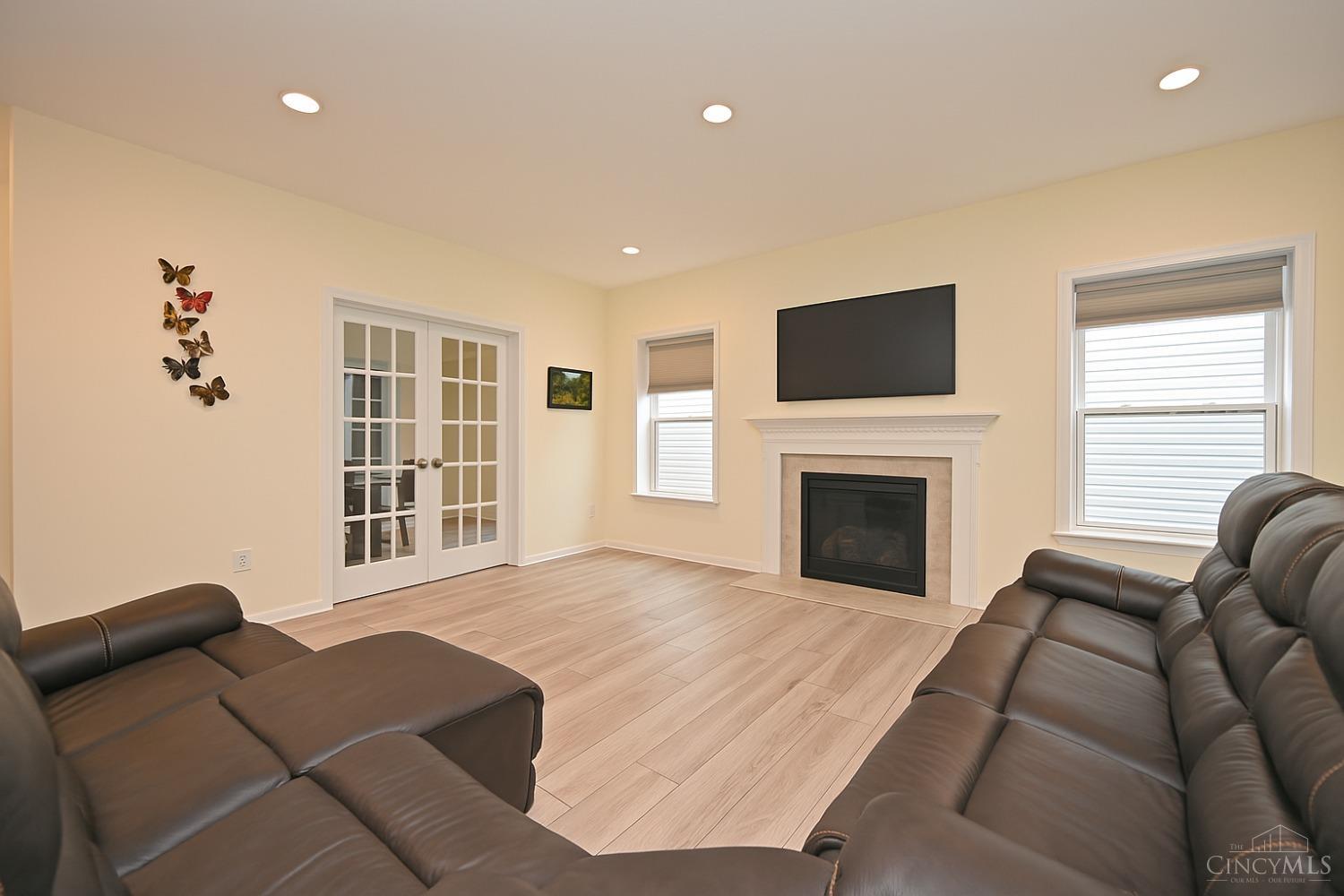 663 Sandker Lane, Anderson Twp, Ohio image 12