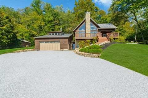2538 State Route 725 Sugarcreek Twp OH 45370