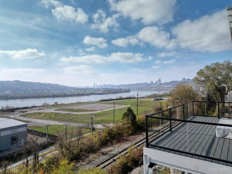 Vacant Land For Sale - 2851 Hoff Avenue<br/> Cincinnati, OH 45226