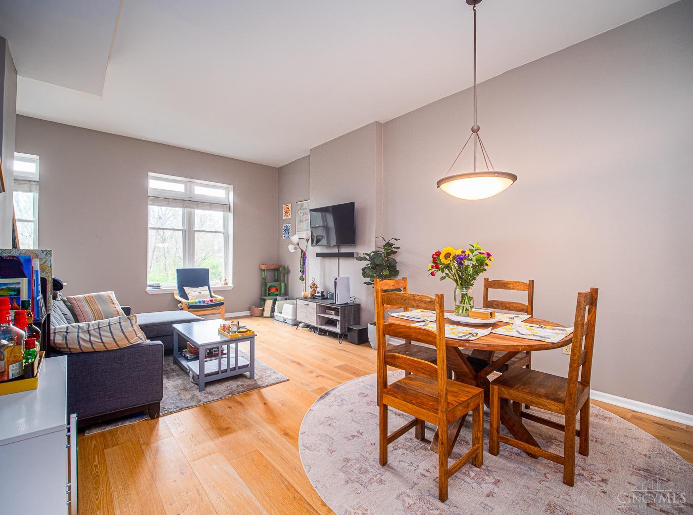 2100 Sinton Avenue #15, Cincinnati, Ohio image 2