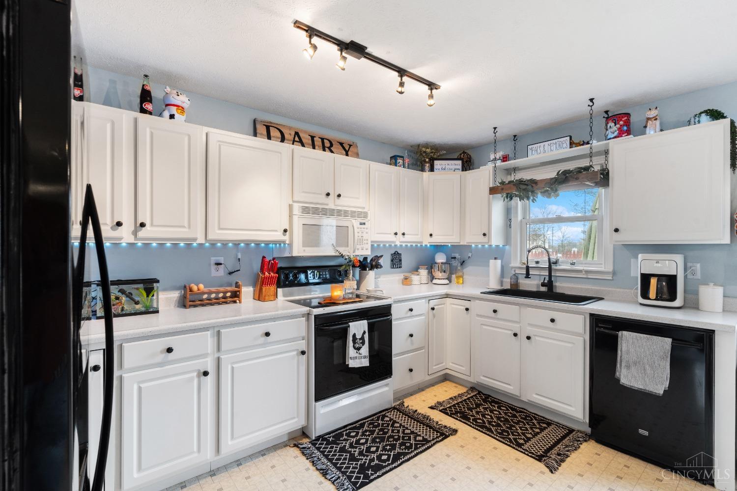 1268 Southridge Avenue, Wilmington, Ohio image 12