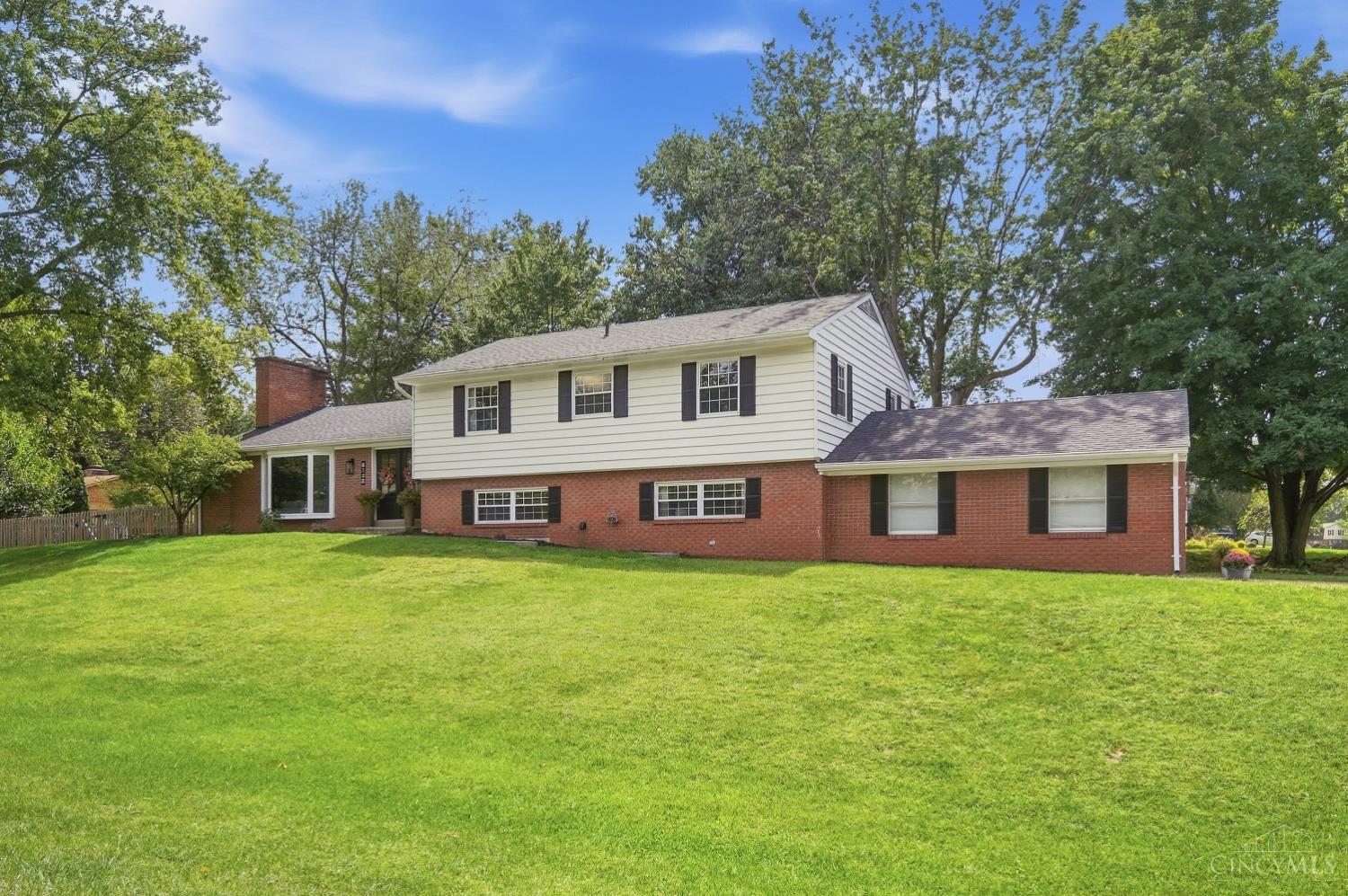 8148 Lake Shore Drive