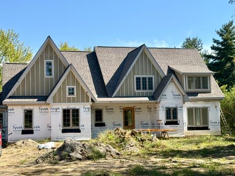 Photo of 6300 Miami Road, Indian Hill, OH 45243 (MLS # 1850148)