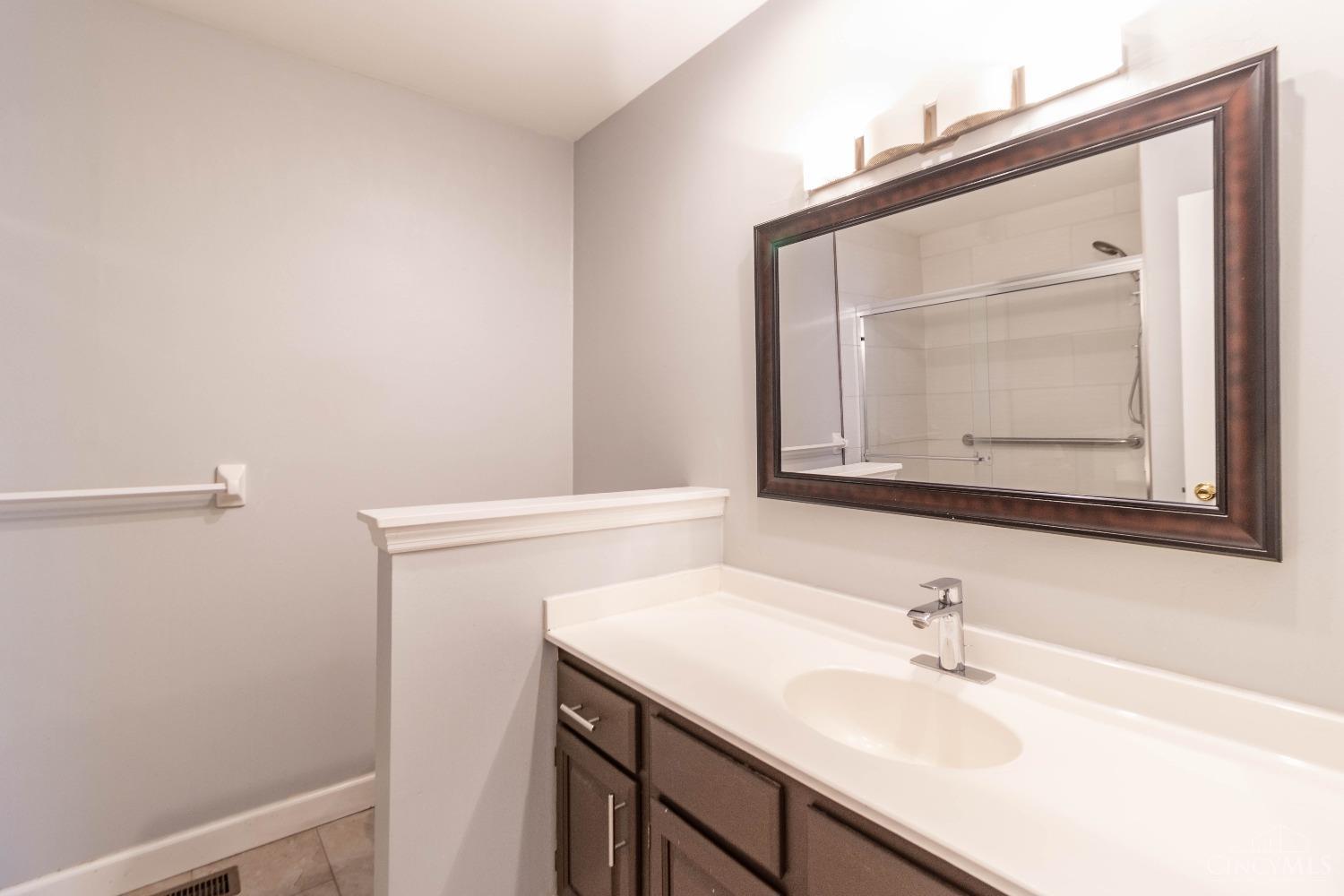 1026 Wittshire Lane #68, Anderson Twp, Ohio image 11