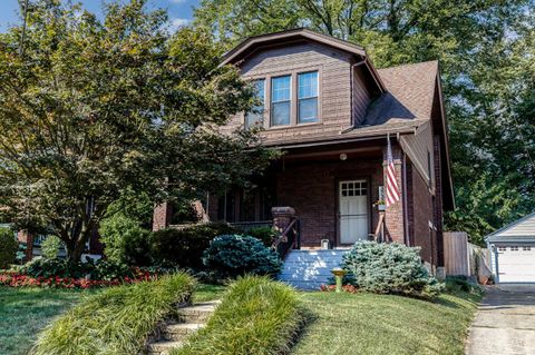 Photo of 3733 Andrew Avenue, Cincinnati, OH 45209 (MLS # 1855727)