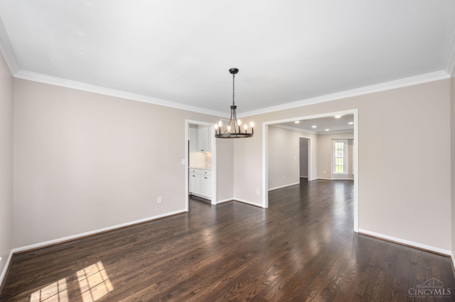 2326 N Heather Hill Boulevard, Anderson Twp, Ohio image 11