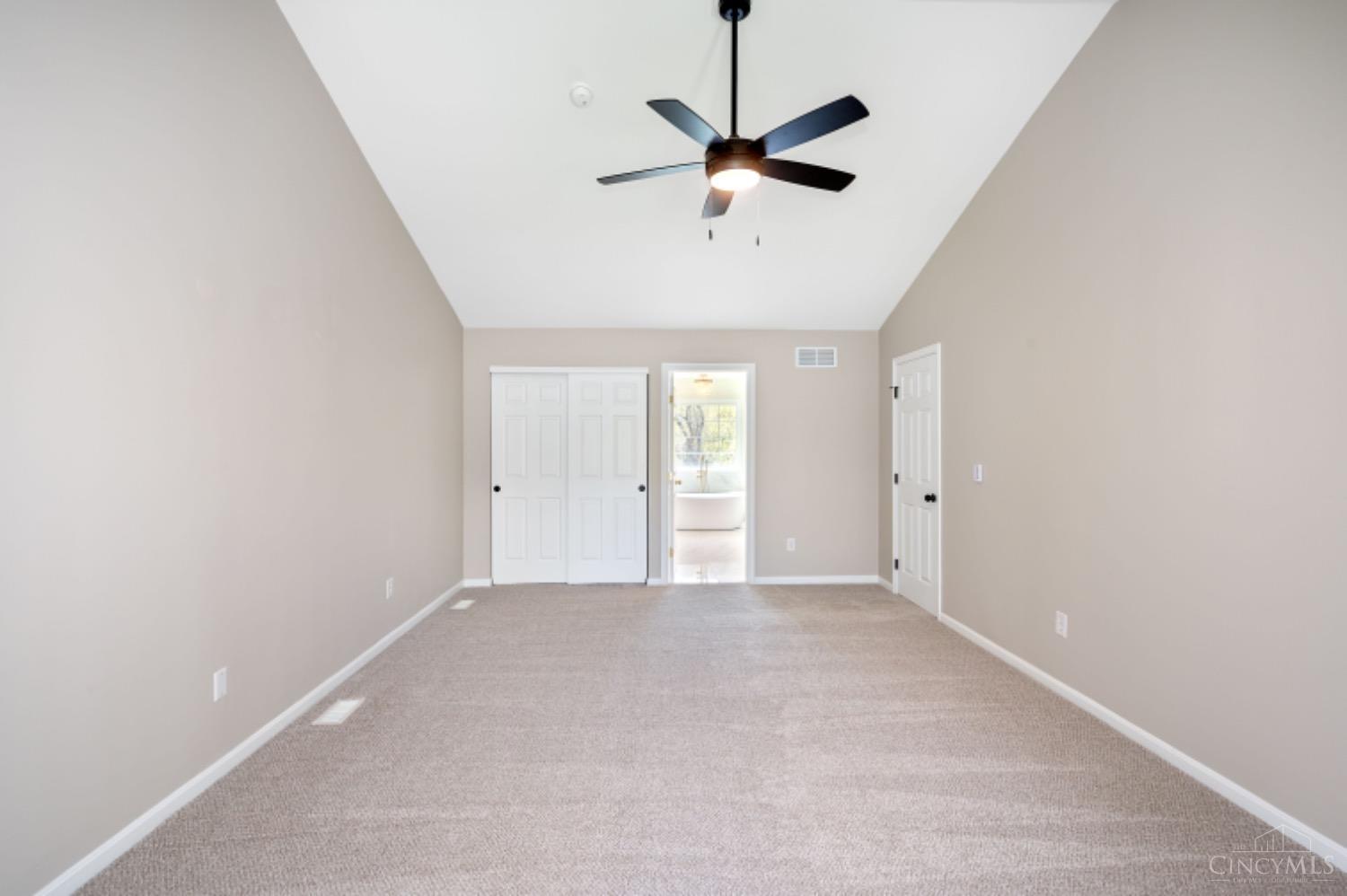 2326 N Heather Hill Boulevard, Anderson Twp, Ohio image 42