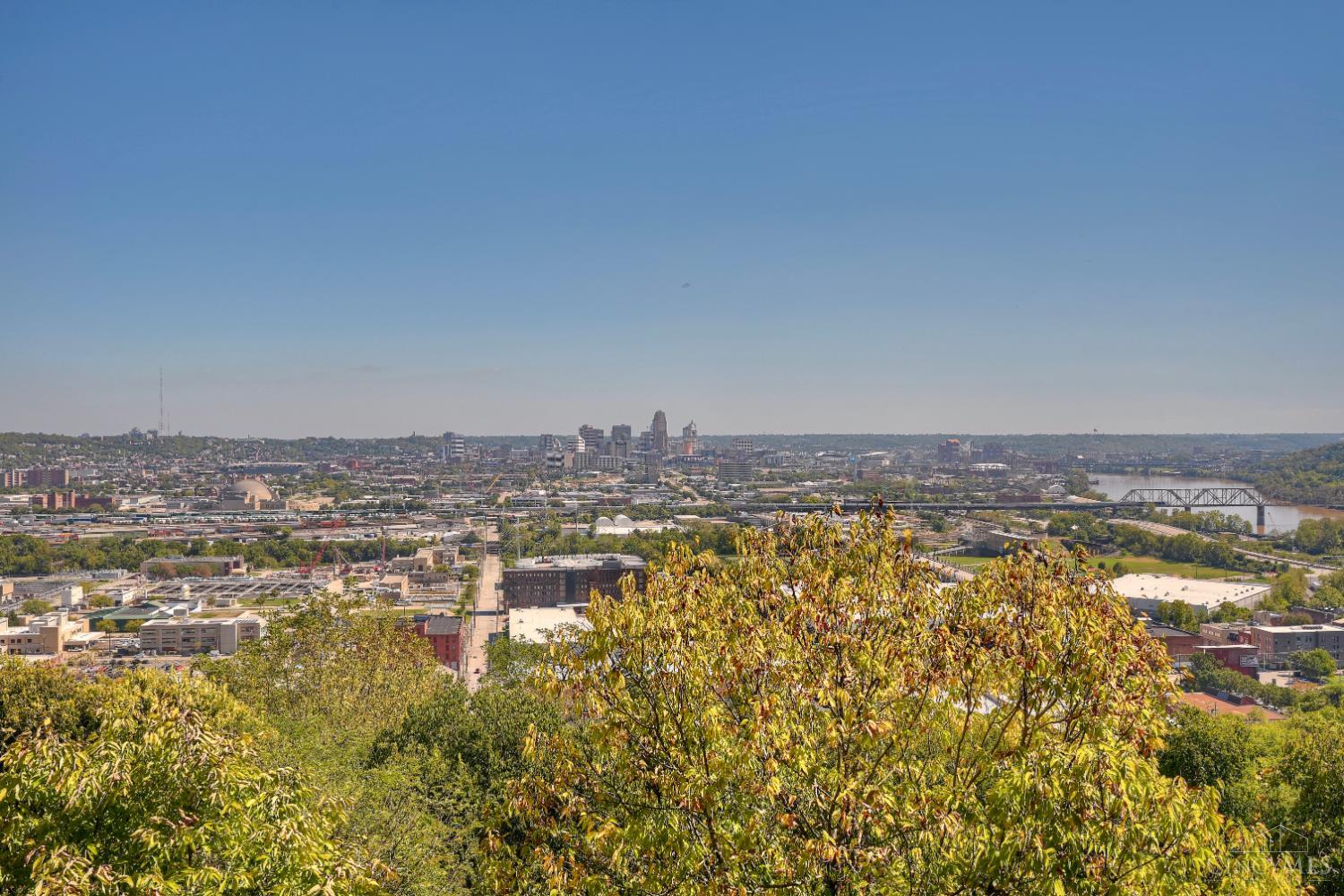 2600 Morrow Place