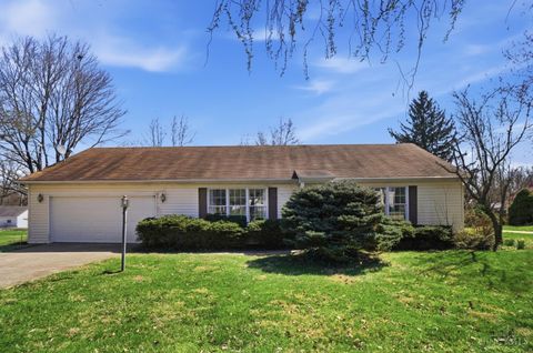 Photo of 4954 Beechwood Road, Union Township, OH 45244 (MLS # 1871570)