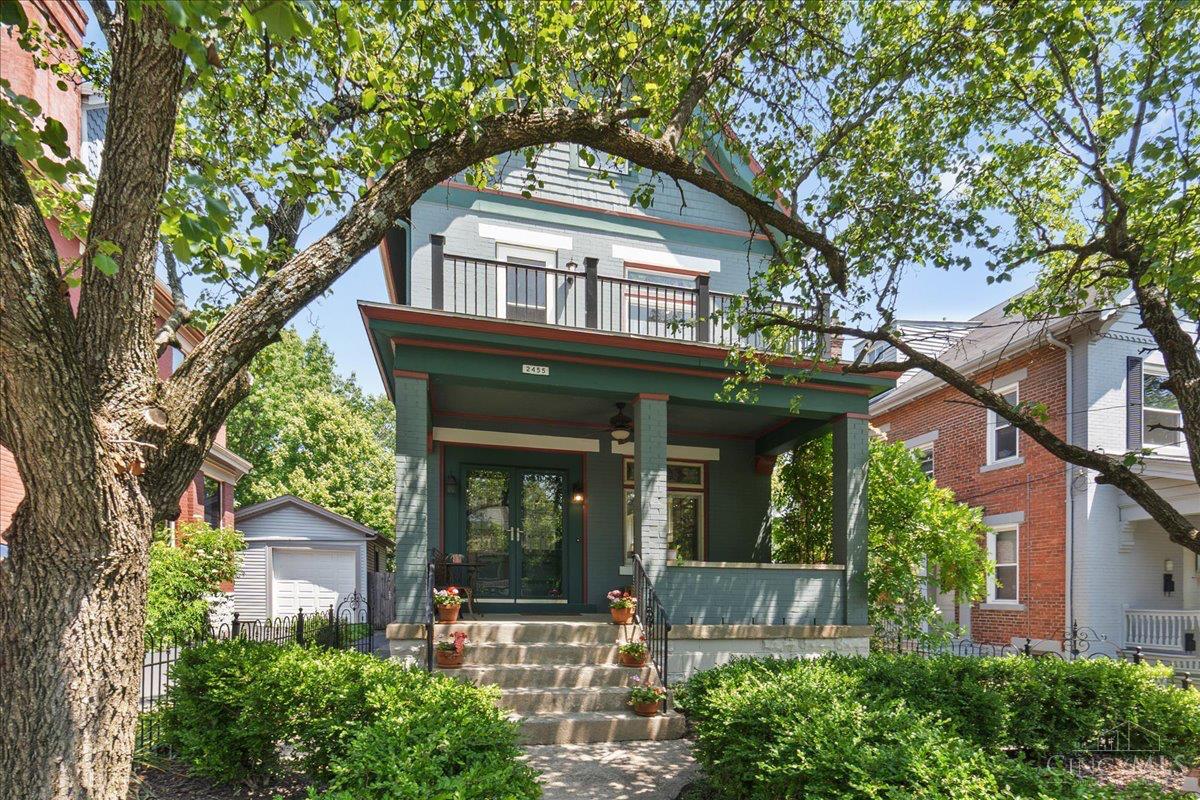 2455 Fairview Avenue