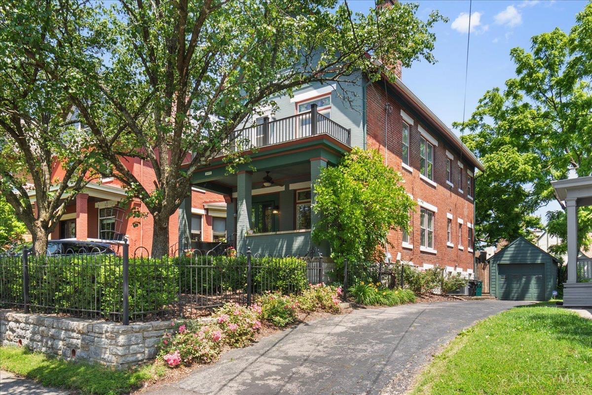 2455 Fairview Avenue