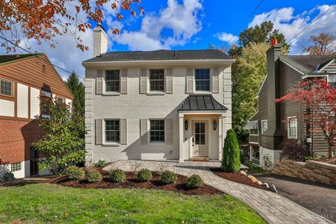 Photo of 1120 Paxton Avenue, Cincinnati, OH 45208 (MLS # 1860821)