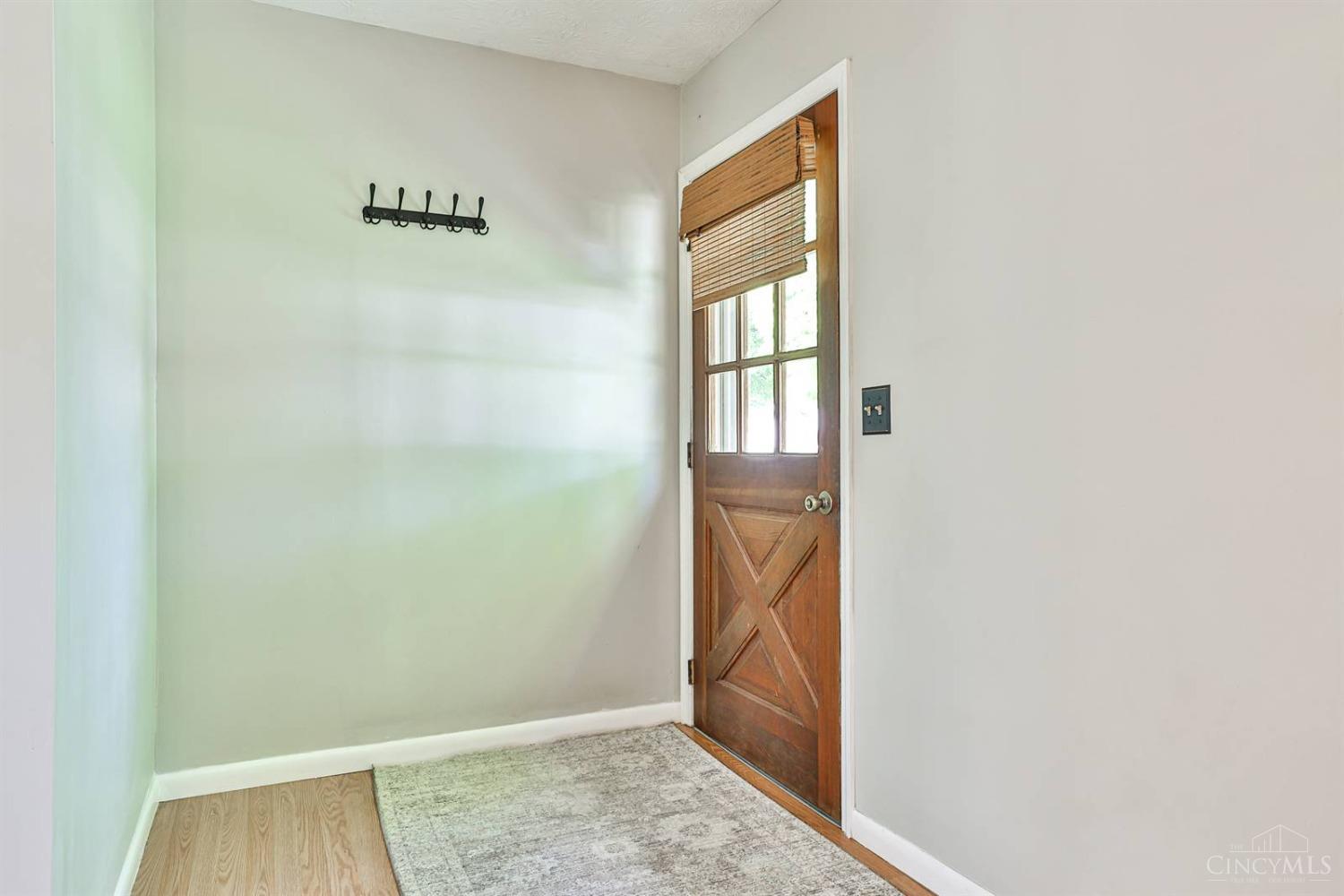 6054 Ricky Drive, Fairfield, Ohio image 12