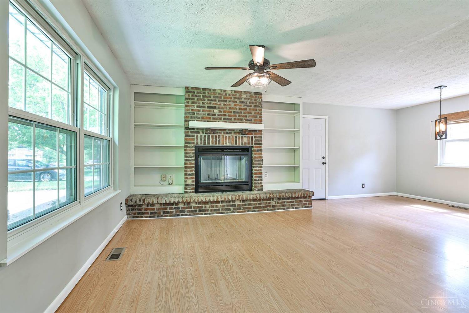 6054 Ricky Drive, Fairfield, Ohio image 4