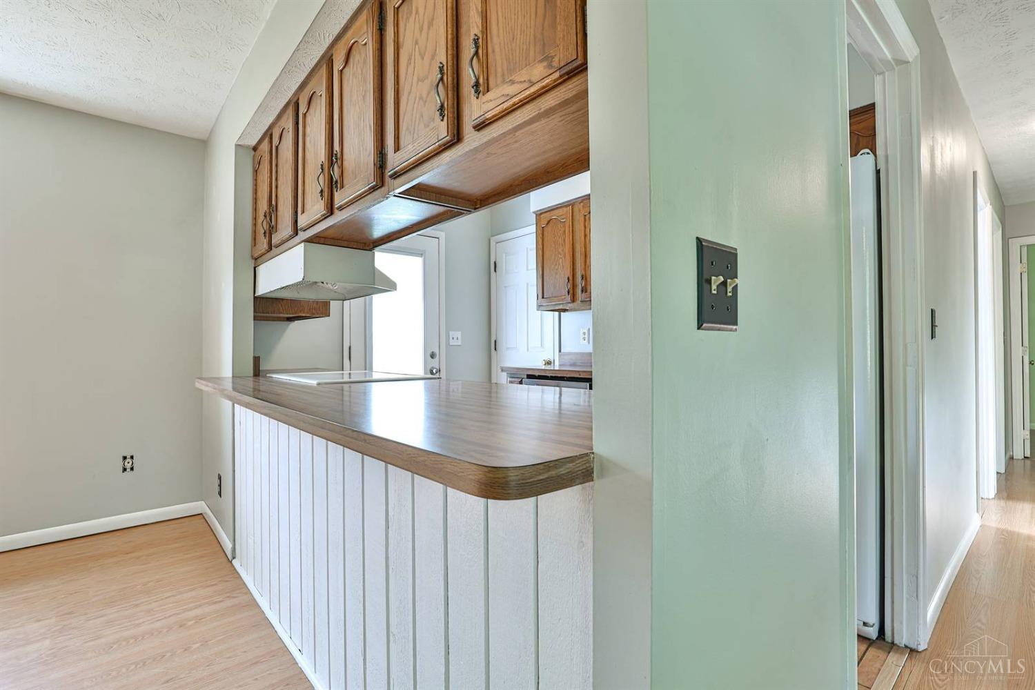 6054 Ricky Drive, Fairfield, Ohio image 16