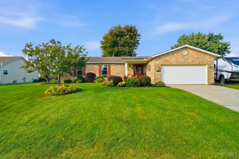 Homes For Sale - 3802 Charfield Lane<br/> Hamilton, OH 45011