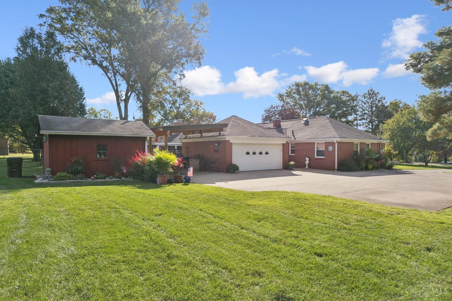 3816 Glendale Milford Road