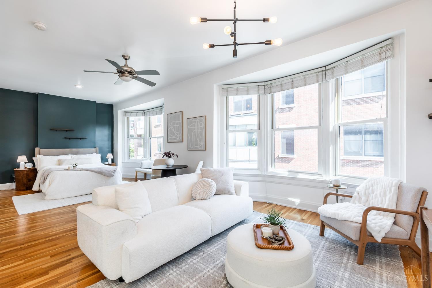 4 W Fourteenth Street 301