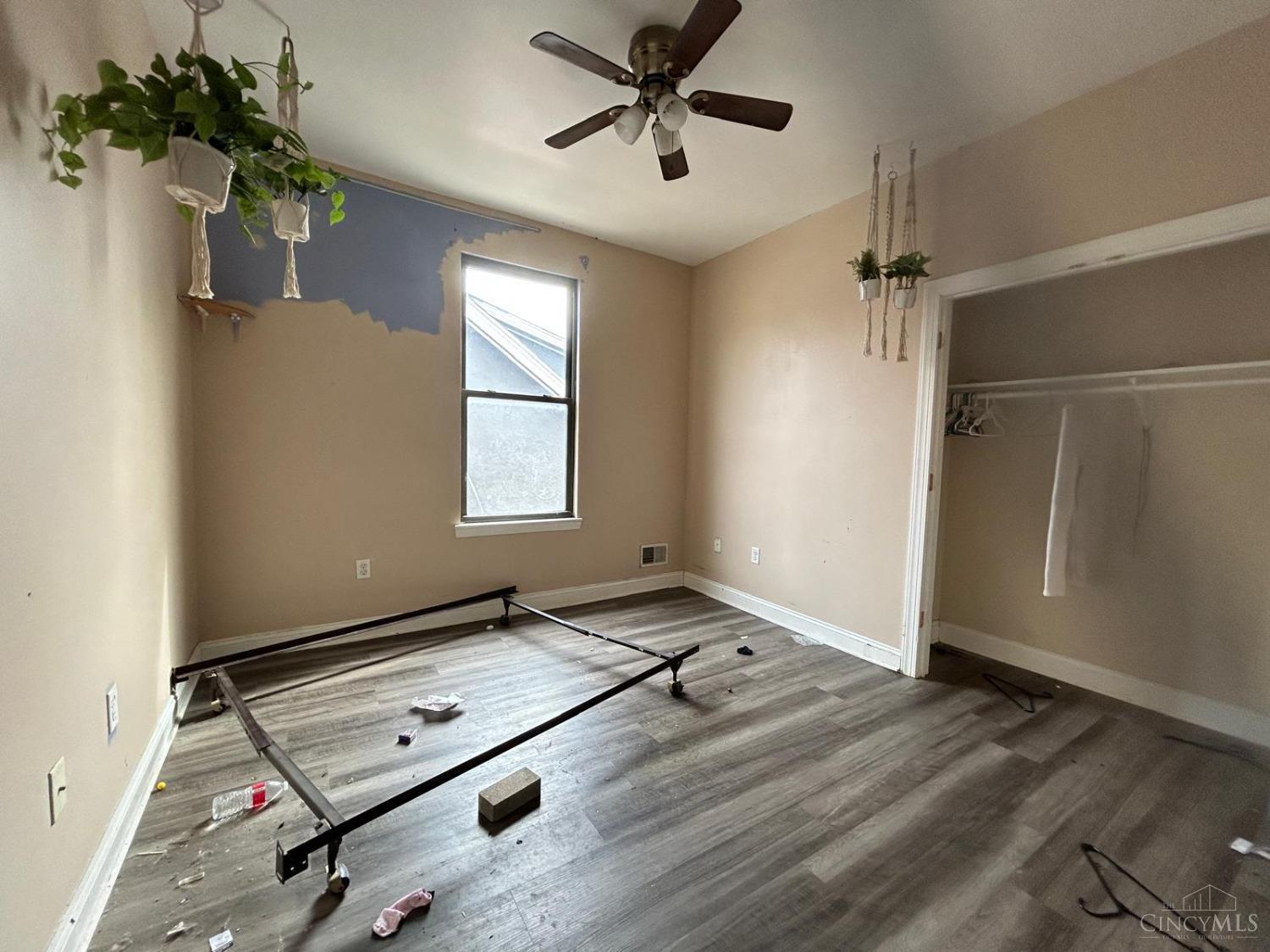2962 Henshaw Avenue, Cincinnati, Ohio image 8