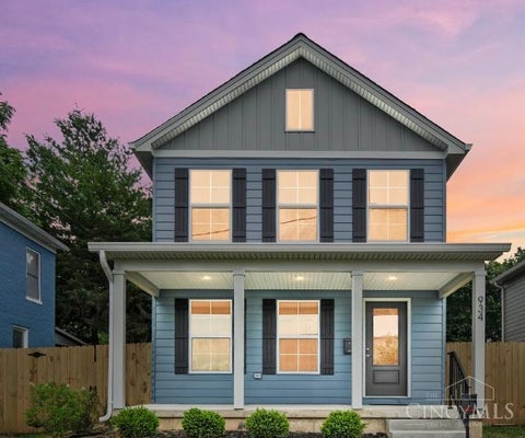 Photo of 934 East Avenue, Hamilton, OH 45011 (MLS # 1882054)