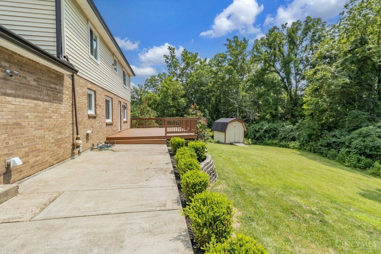 7549 Hidden Trace Drive, West Chester, Ohio image 37