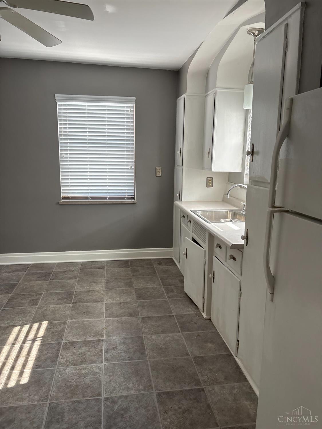 3962 School Section Road