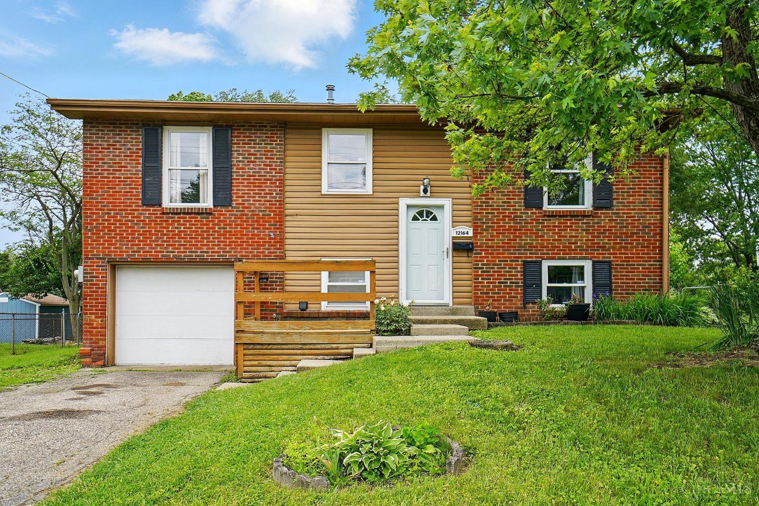 12164 Westerly Drive, Colerain Twp, Ohio image 1