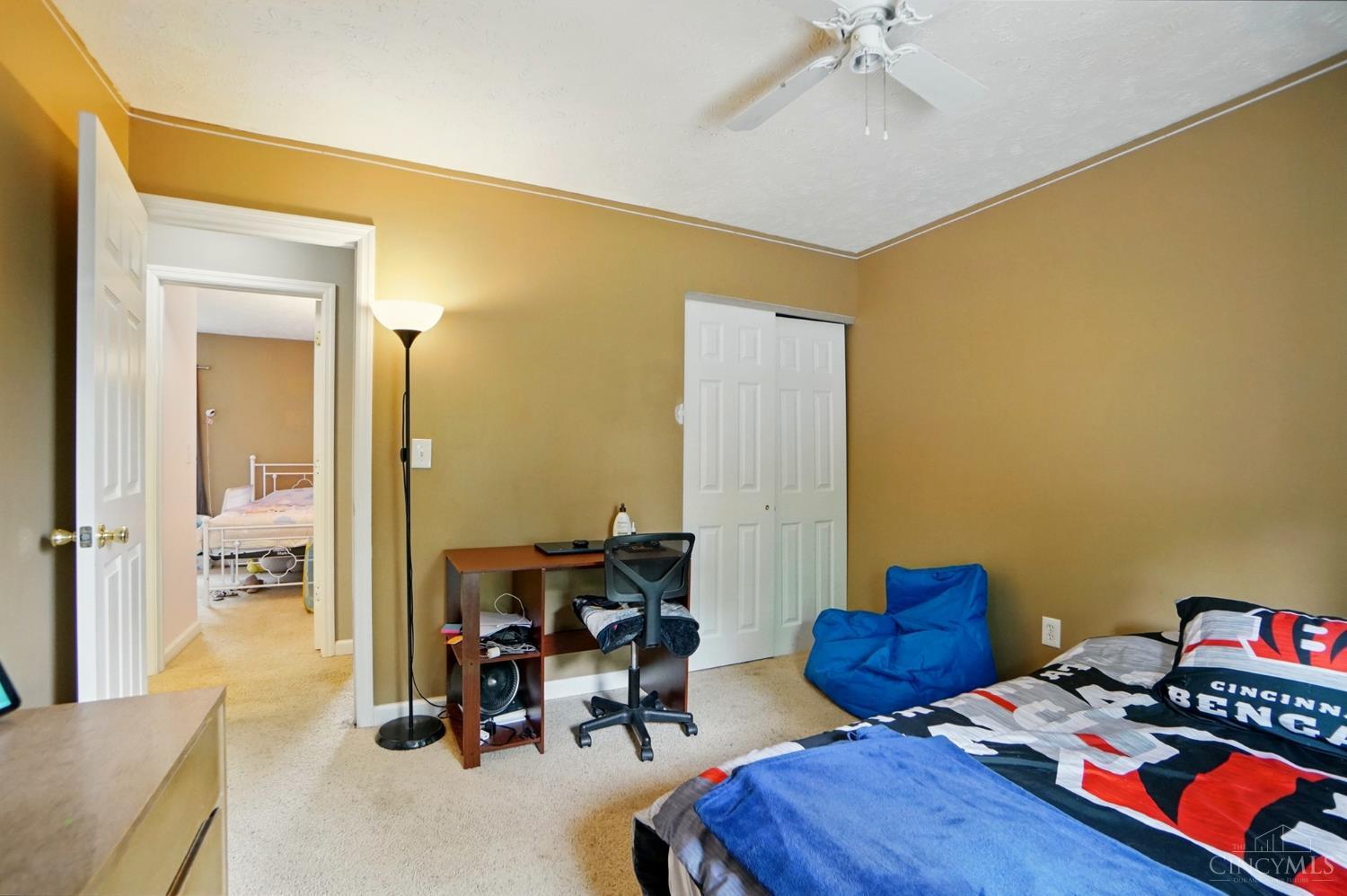 12164 Westerly Drive, Colerain Twp, Ohio image 20