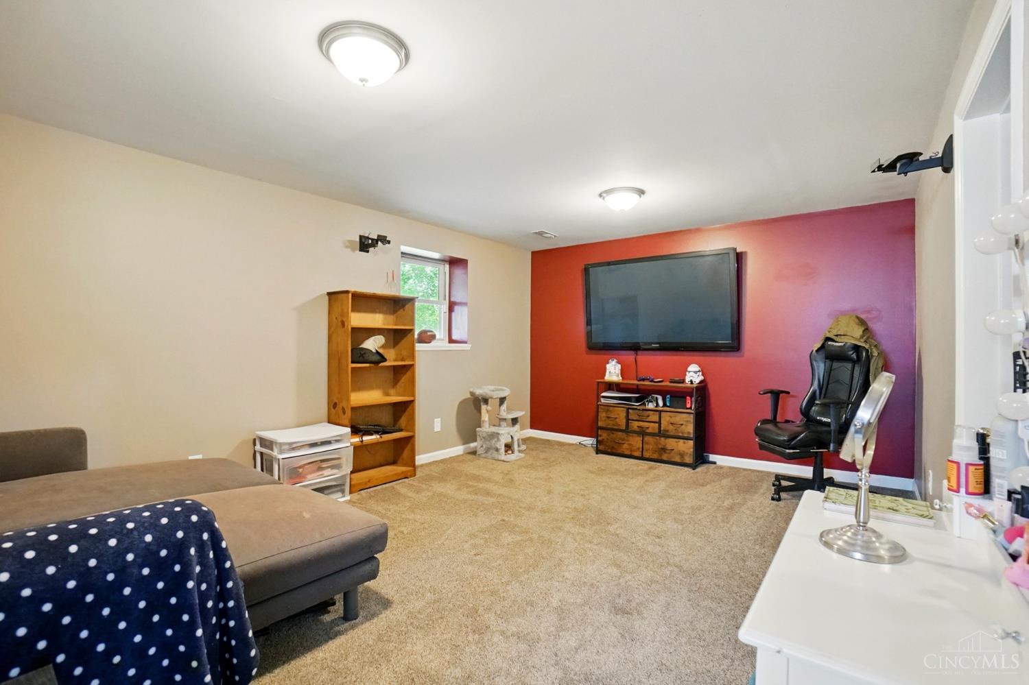 12164 Westerly Drive, Colerain Twp, Ohio image 27