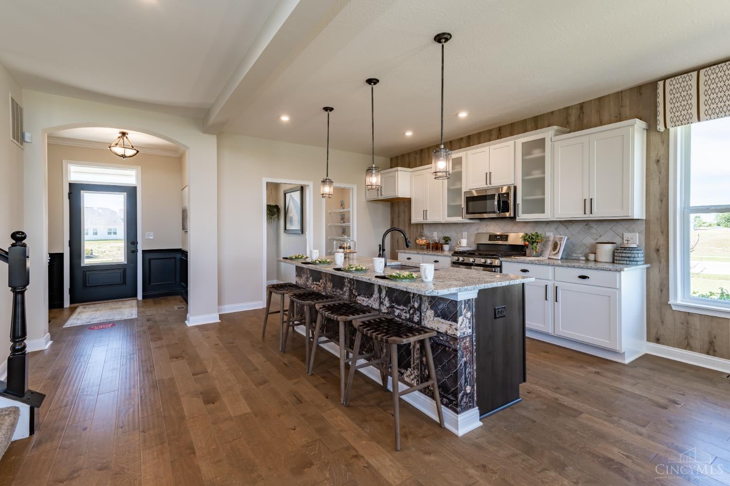 2004 Silver Linden Drive