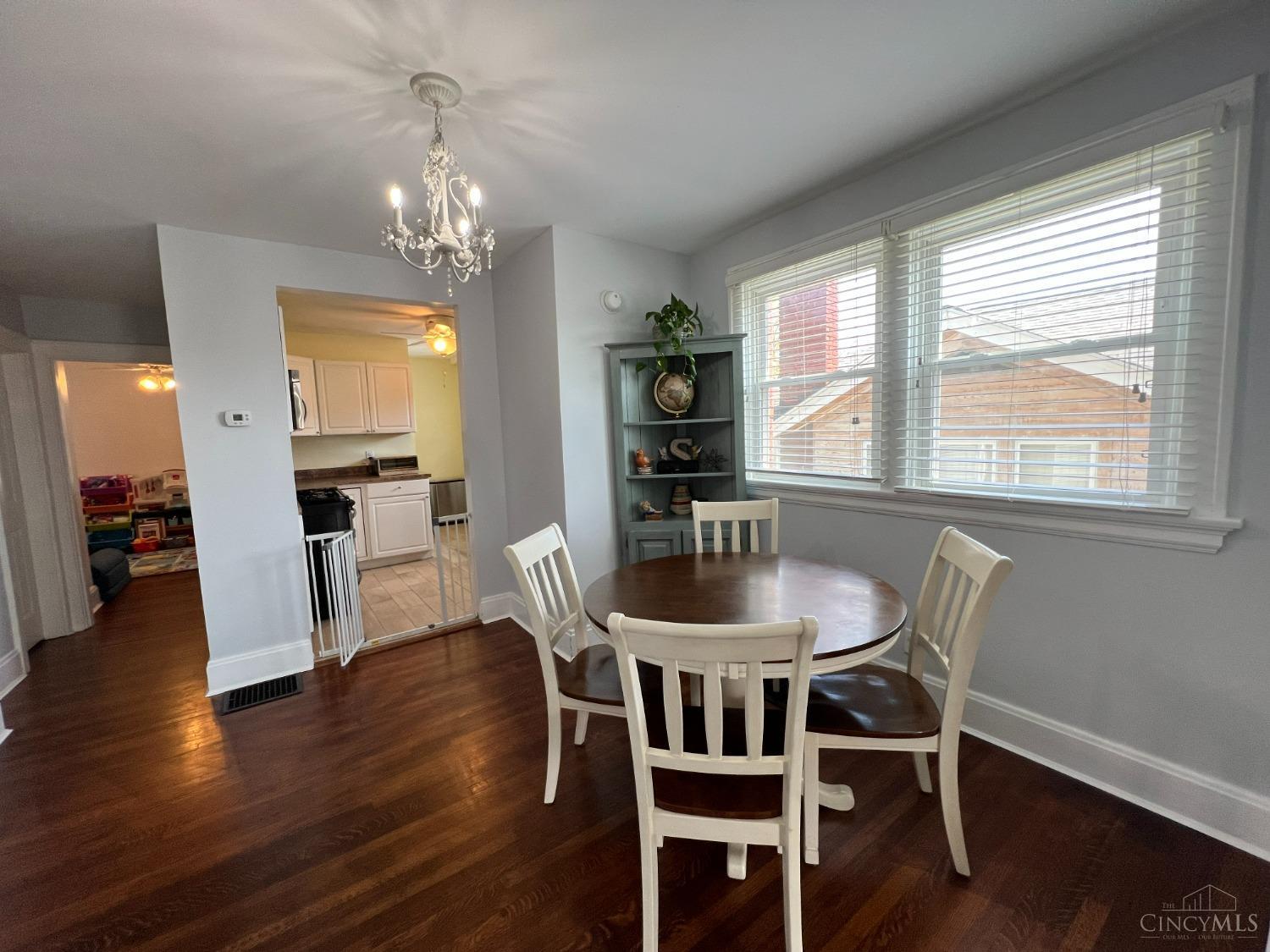 3552 Harrow Avenue, Cincinnati, Ohio image 8
