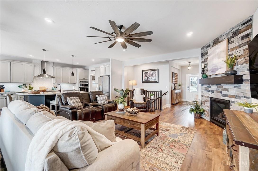 Lebanon, Ohio 45036, United States, 3 Bedrooms Bedrooms, ,3 BathroomsBathrooms,Residential,Pending,24637