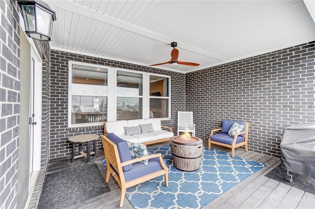 Lebanon, Ohio 45036, United States, 3 Bedrooms Bedrooms, ,3 BathroomsBathrooms,Residential,Pending,24637