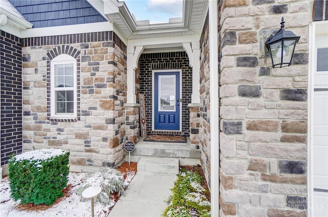 Lebanon, Ohio 45036, United States, 3 Bedrooms Bedrooms, ,3 BathroomsBathrooms,Residential,Pending,24637