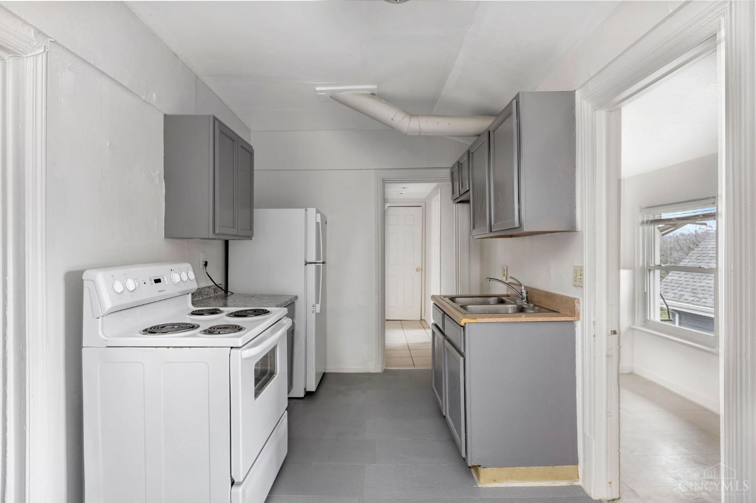 3518 W Eighth Street