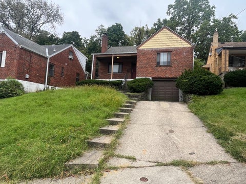 Photo of 4311 Delridge Drive, Cincinnati, OH 45205 (MLS # 1895172)