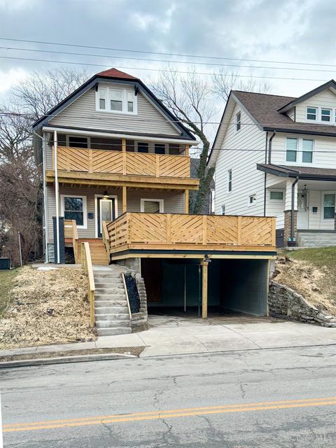 Photo of 3472 Woodburn Avenue, Cincinnati, OH 45207 (MLS # 1855862)