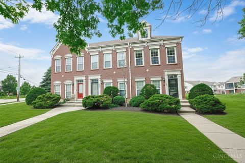 Photo of 2031 E Seymour Avenue #31C, Cincinnati, OH 45237 (MLS # 1878186)
