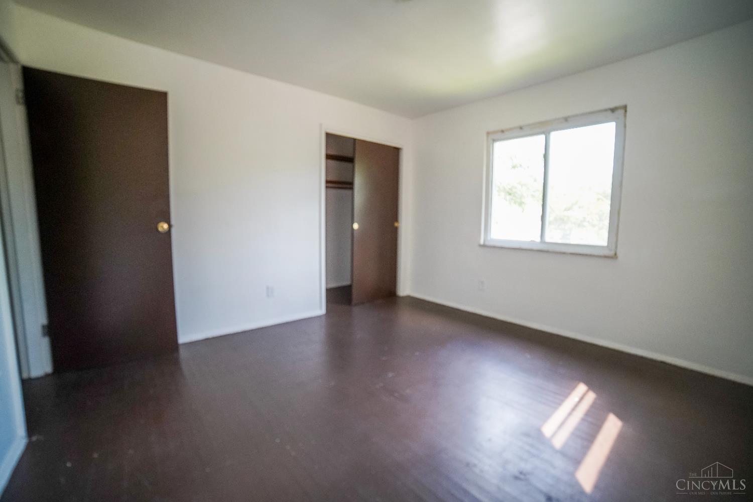 Cincinnati, Ohio 45214, United States, 8 Bedrooms Bedrooms, ,4 BathroomsBathrooms,Residential,Active,155473