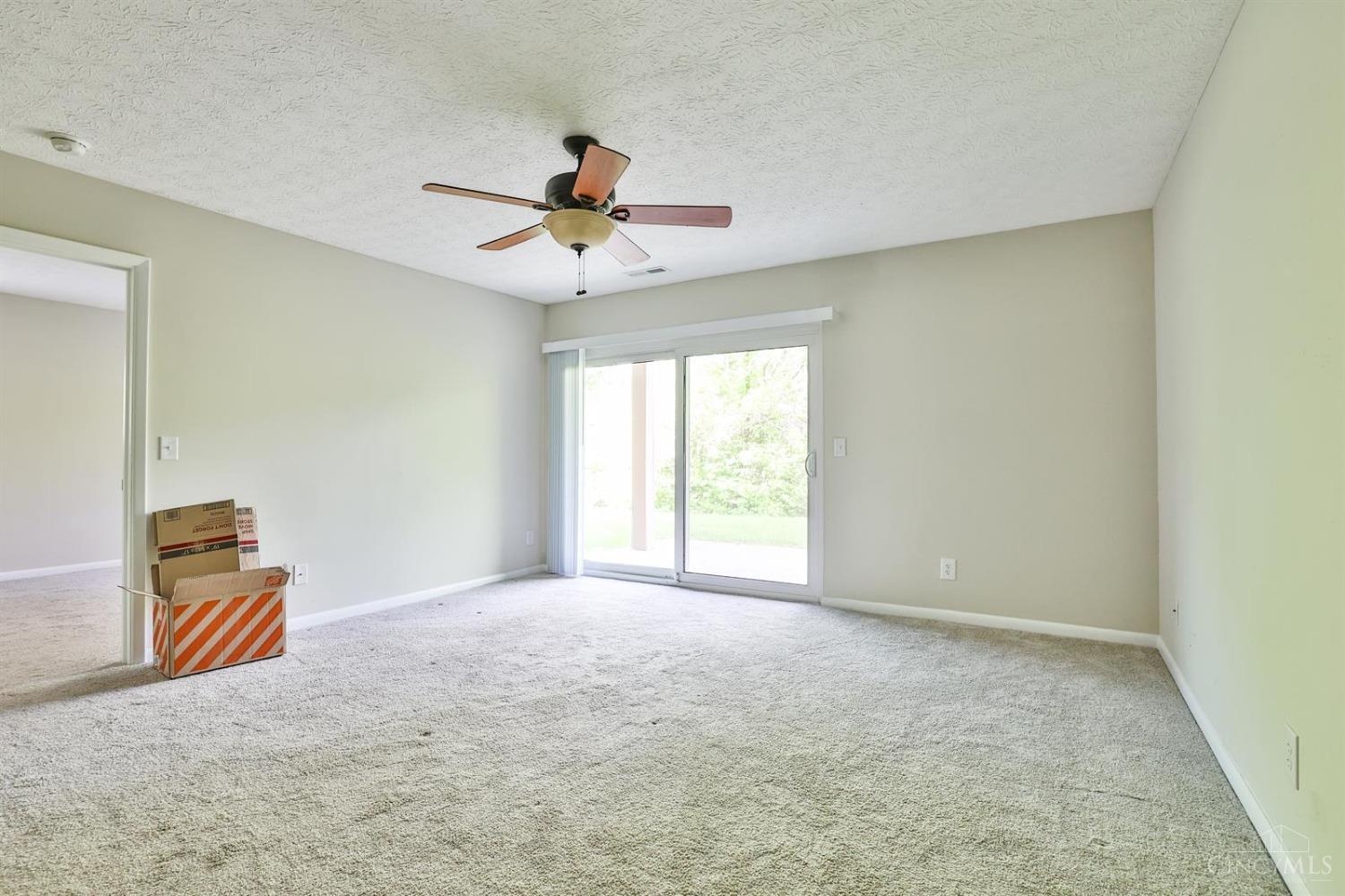 11555 Regency Square Court #2, Colerain Twp, Ohio image 3